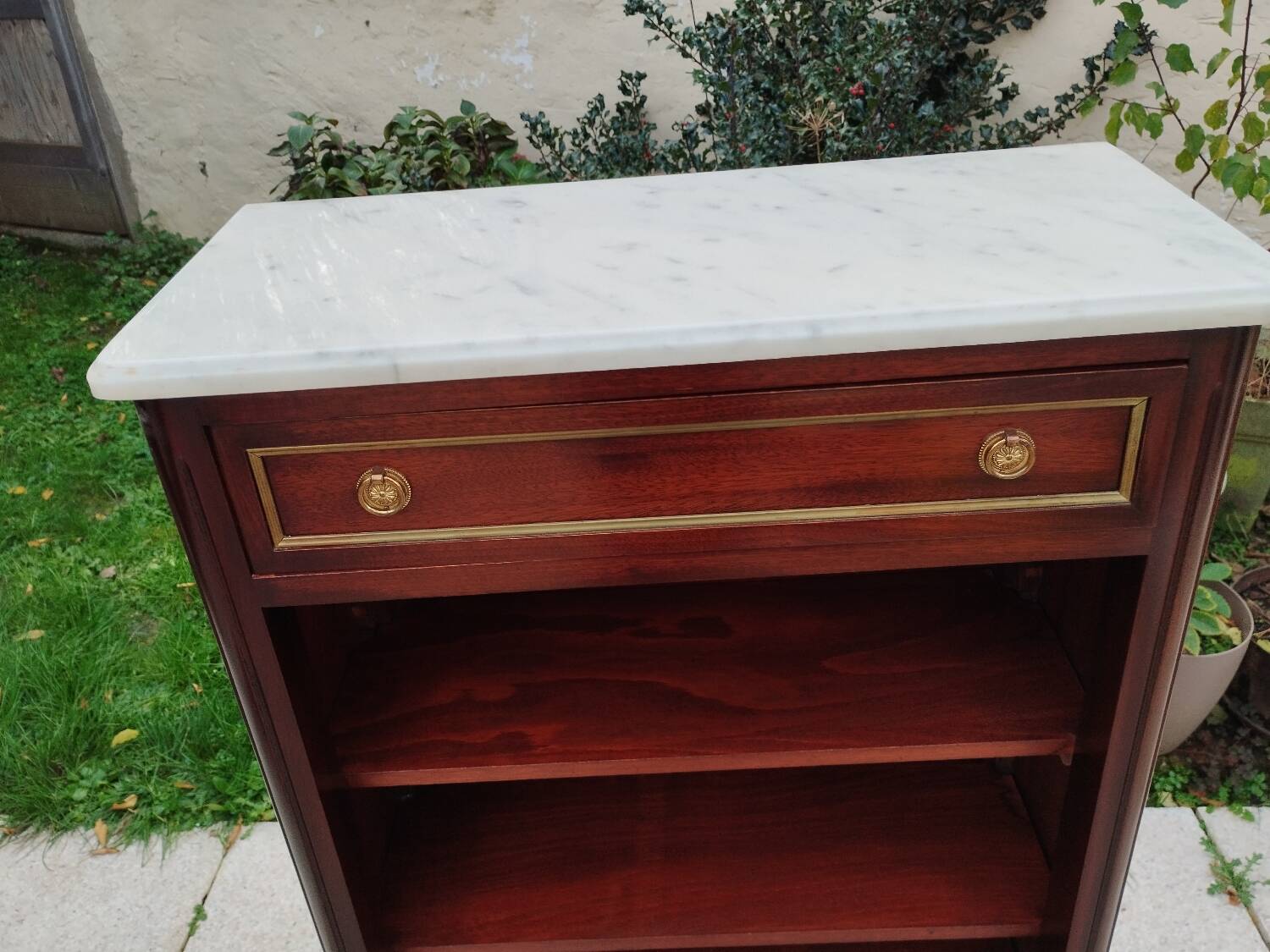Antique Bibus bookcase in Louis XVI style with marble top