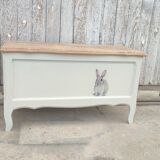 Toy chest