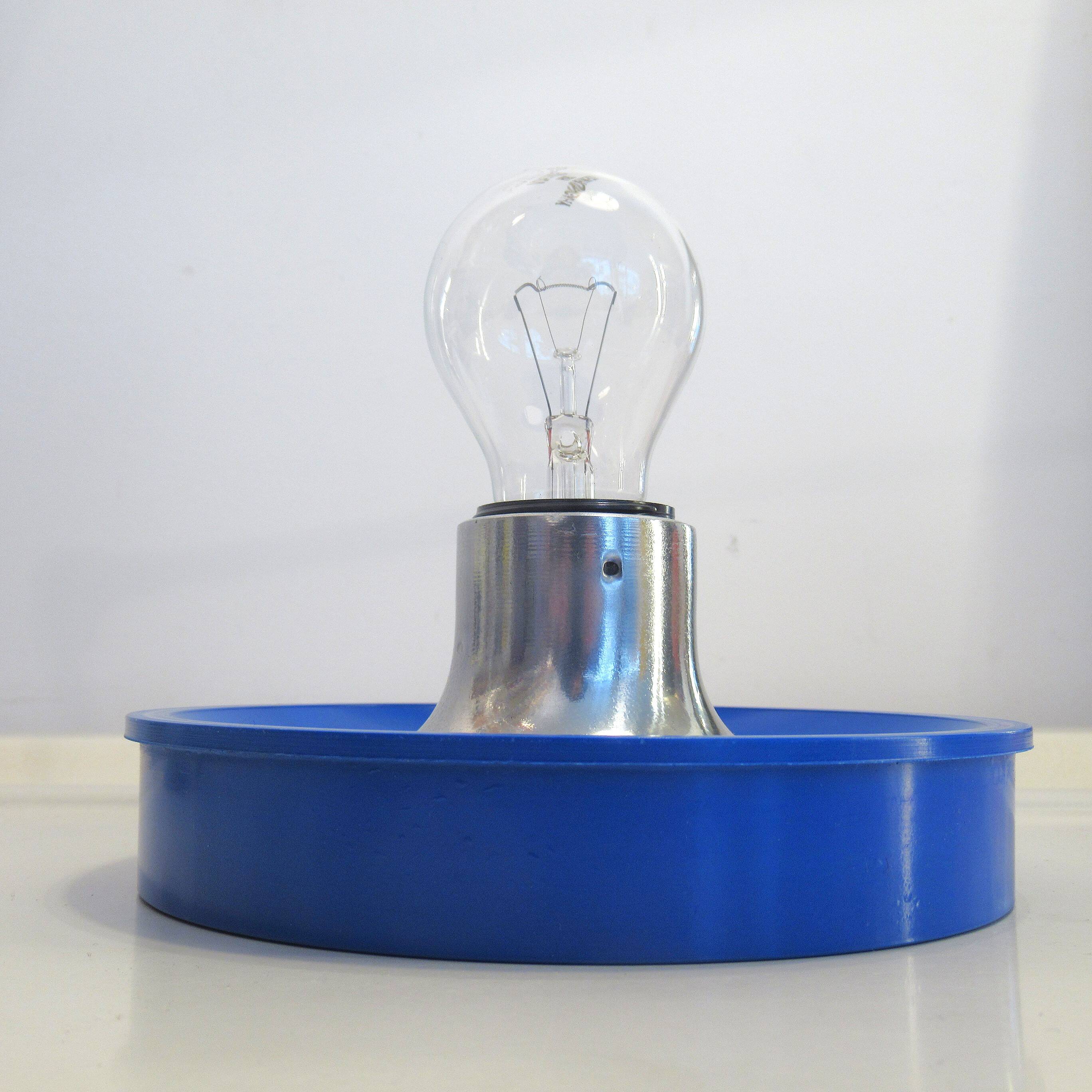 Saturno blue Targetti wall lamp from the 70s