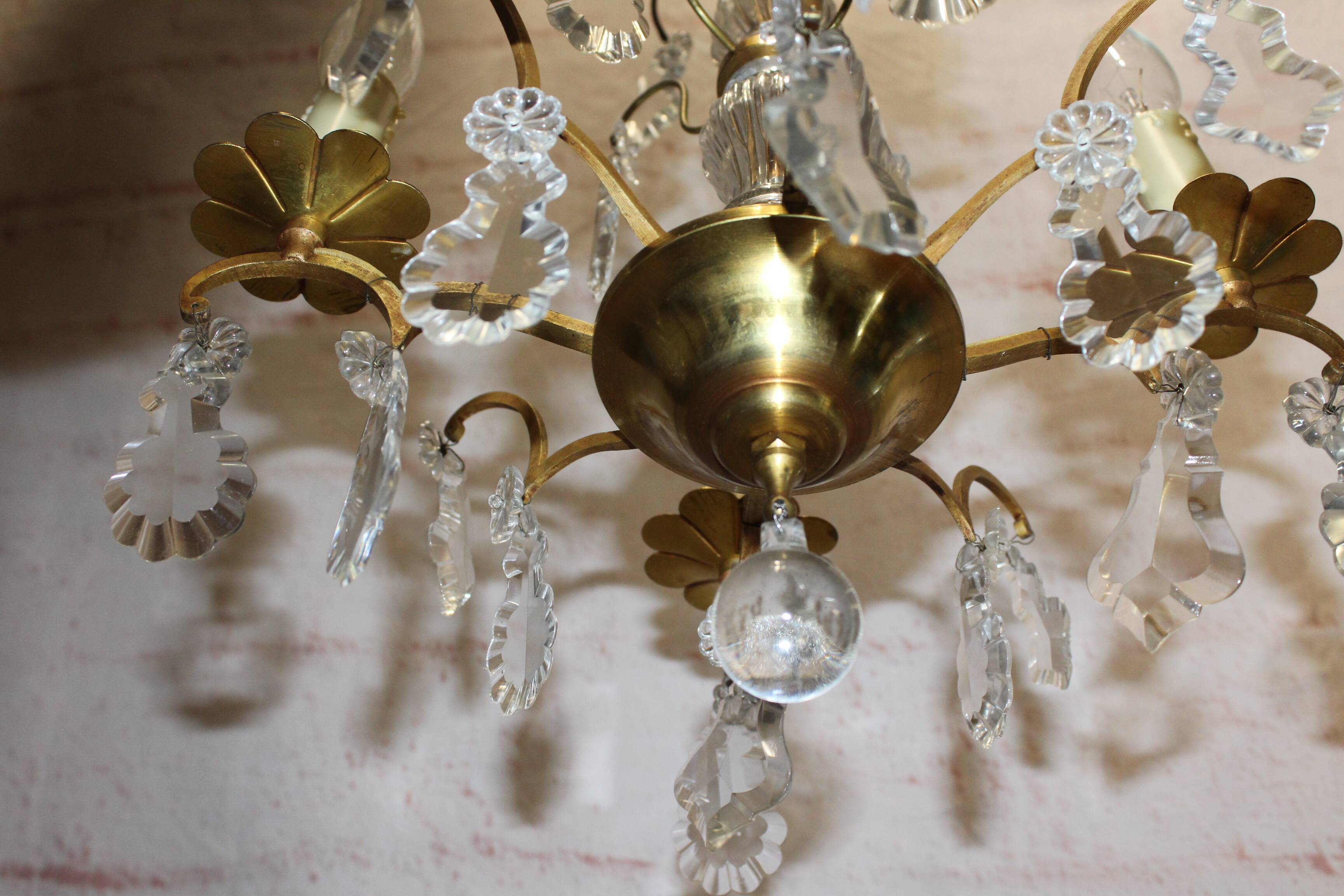 lustre ancien en laiton à pampilles style baroque