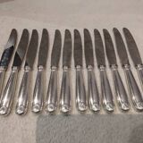 12 silver-plated table knives by Christofle Vendôme, 24.5cm