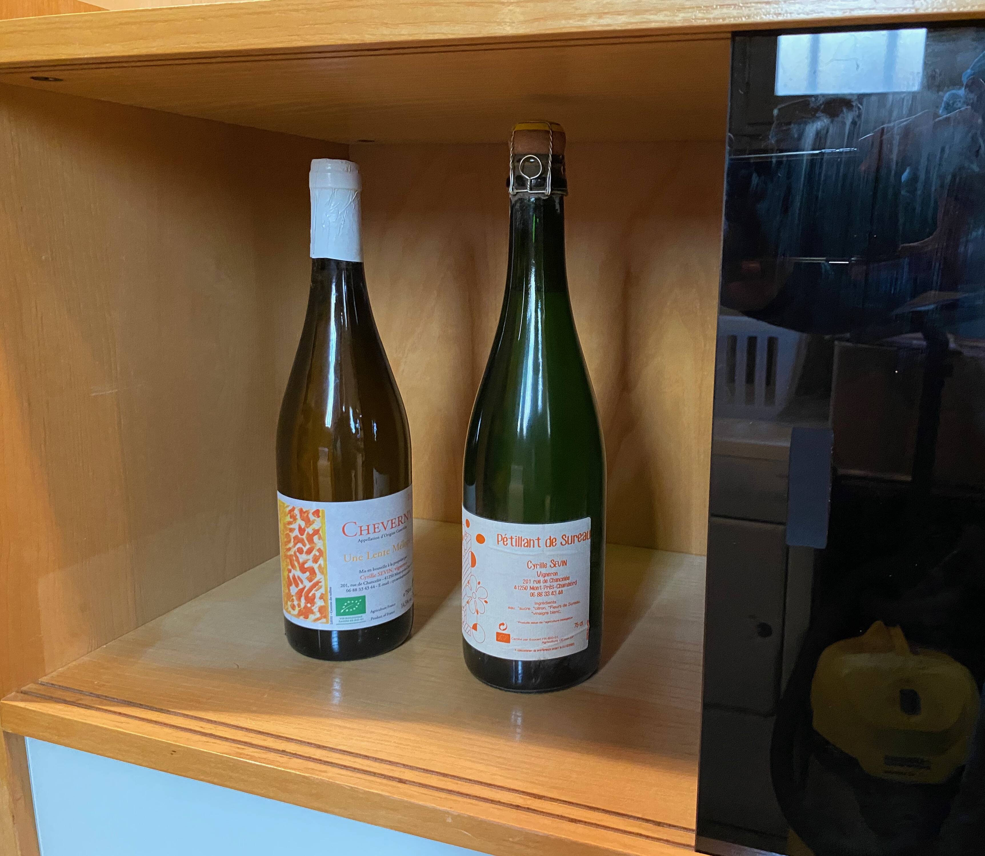 Vintage bookcase/display cabinet