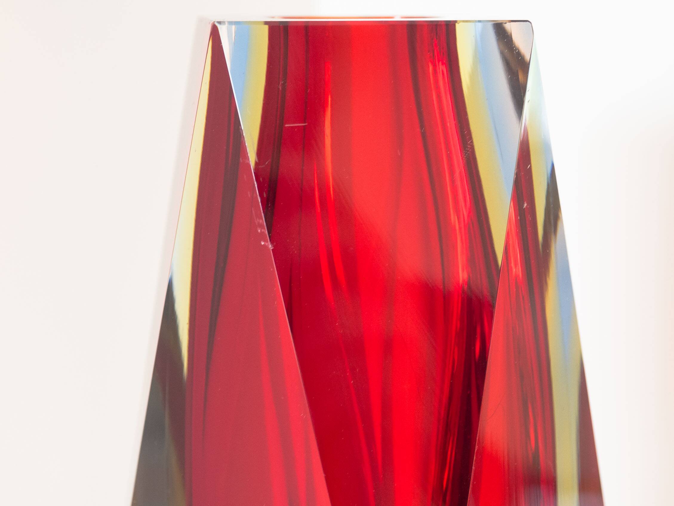 Murano 'Sommerso' large facet cut glass vase