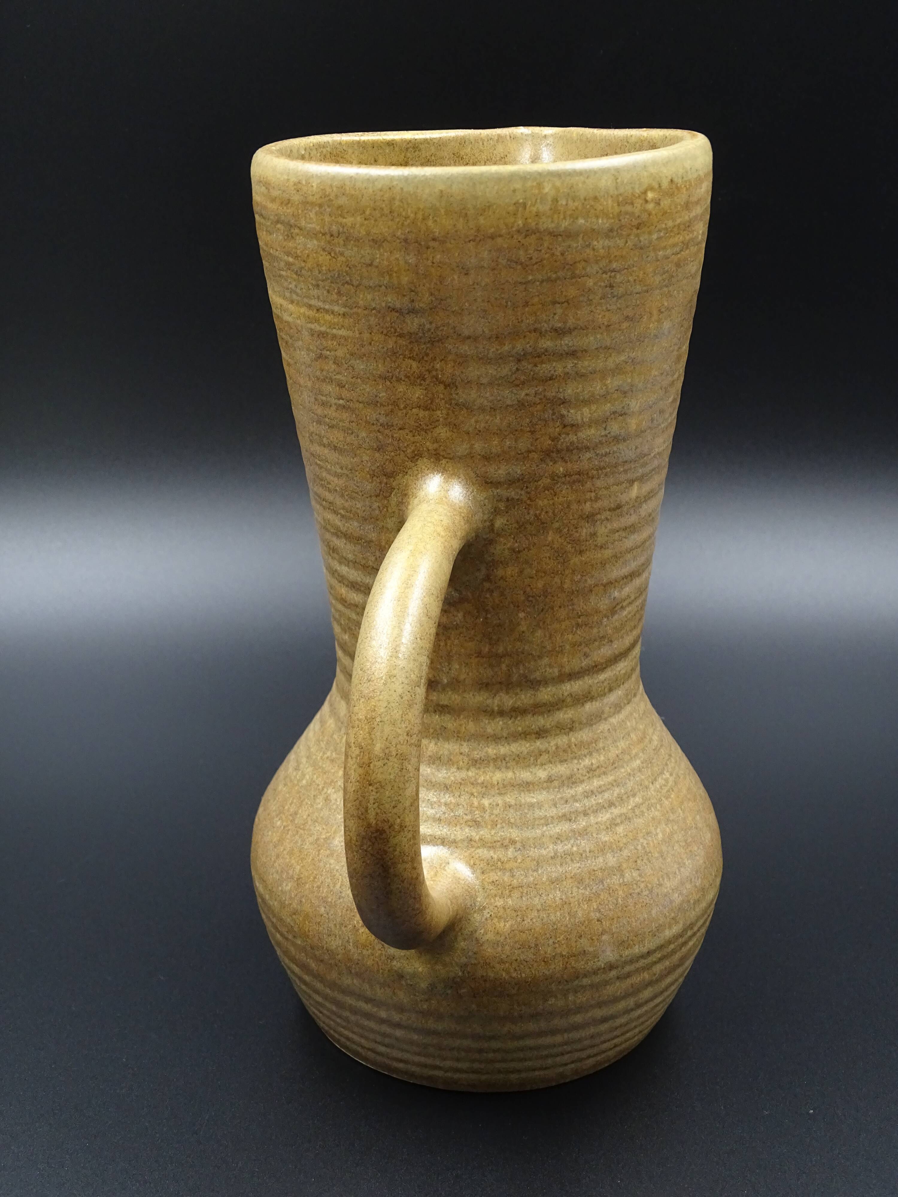 Sandstone pitcher - Digoin - Around 1970