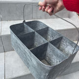 Metal flower box
