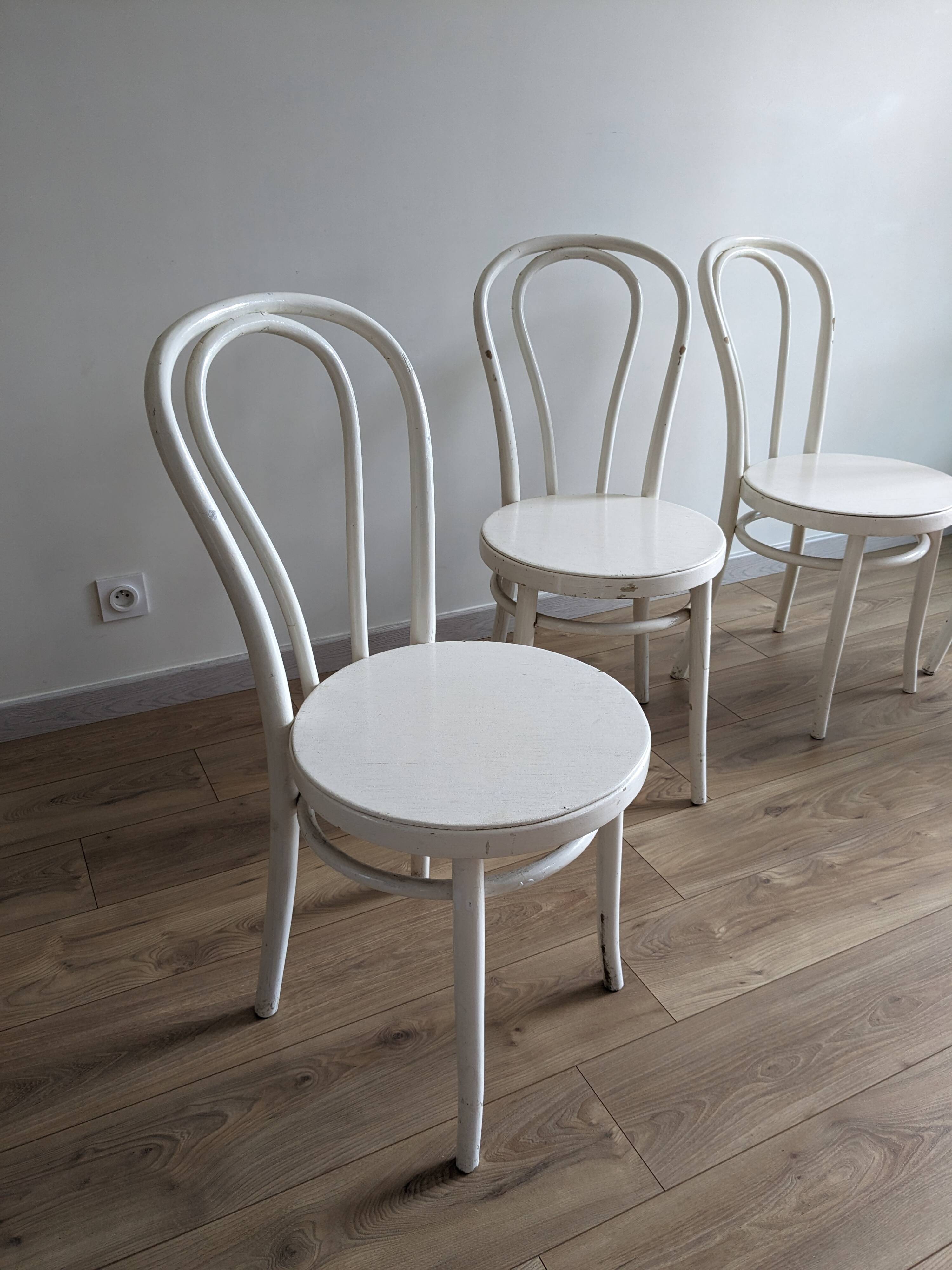 Set of 4 vintage shabby chic bistro chairs