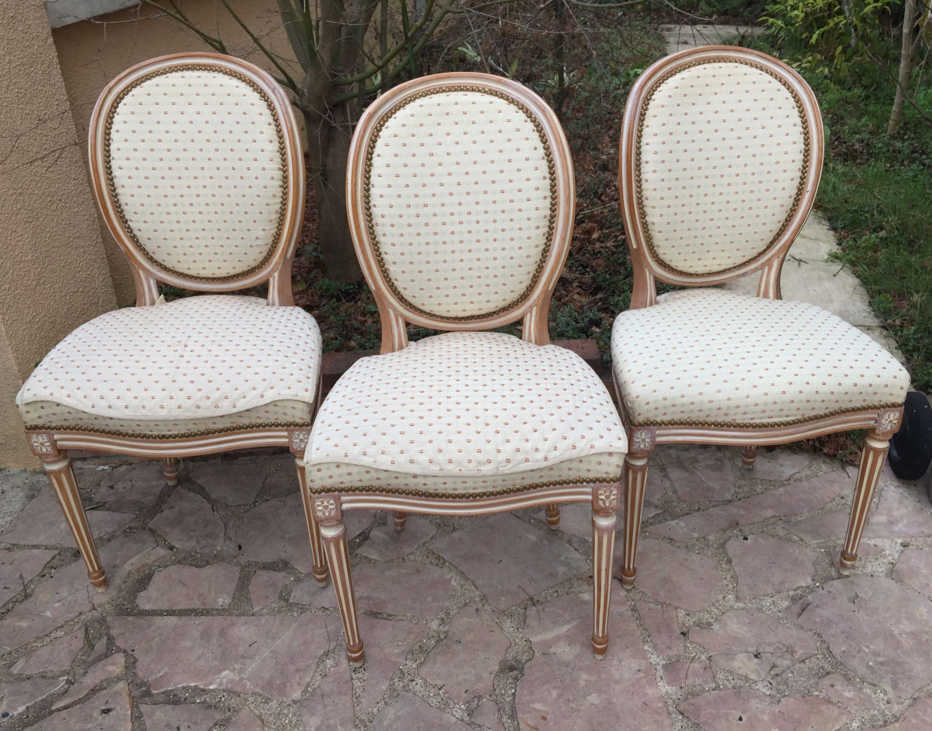Set of three chairs Louis XVI