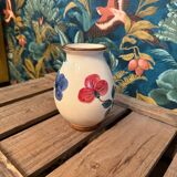 Small ceramic vase with flowers Saint Clement