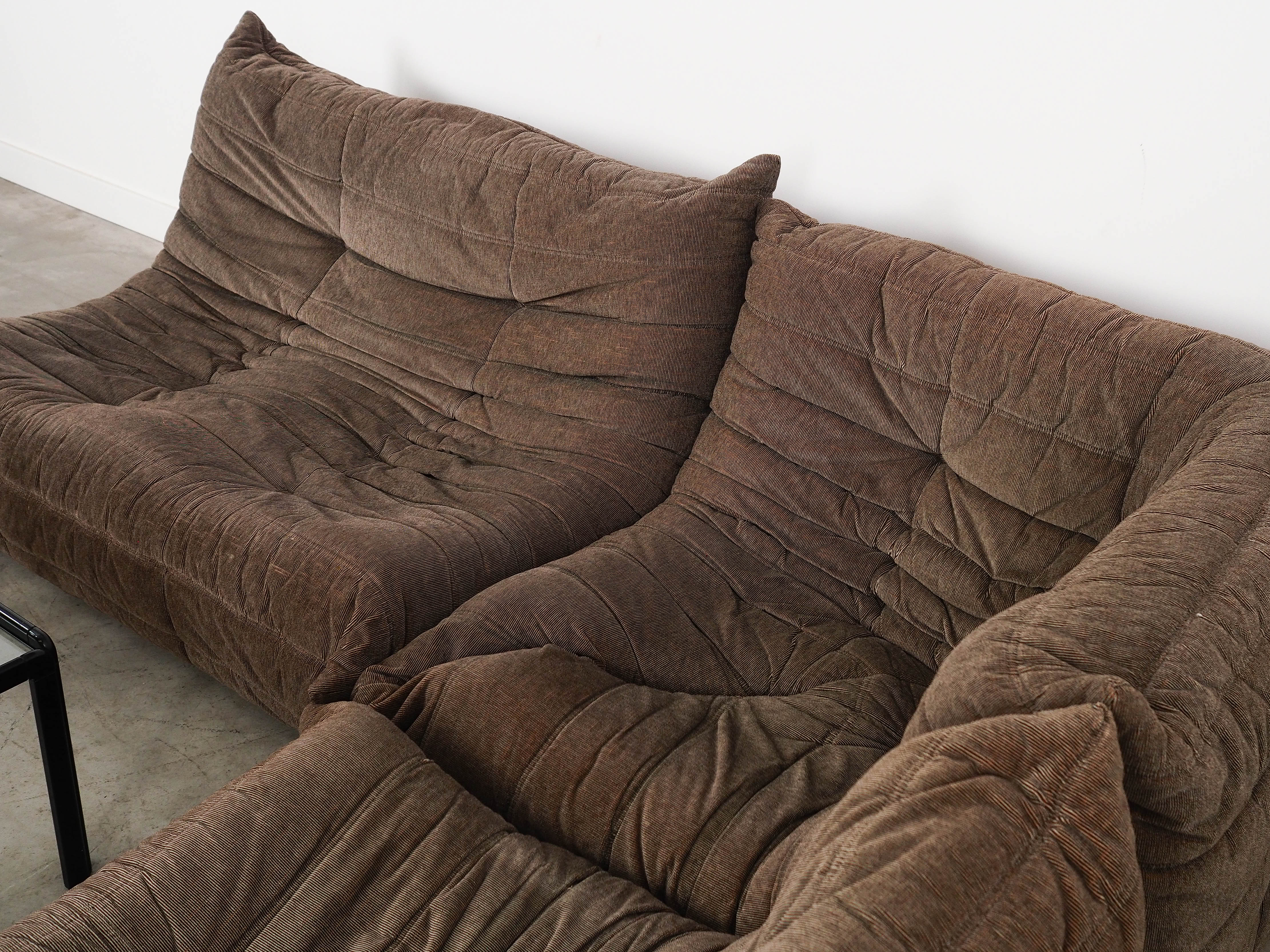 Canapé Togo 2 places par Michel Ducaroy pour Ligne Roset, France années 1970