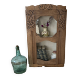 Old showcase