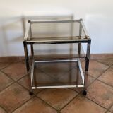 Table basse ou desserte à roulettes. 1970. Italie.