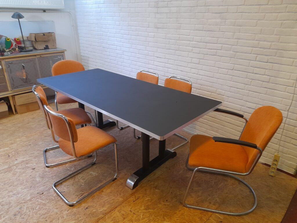 Gispen dining/conference set