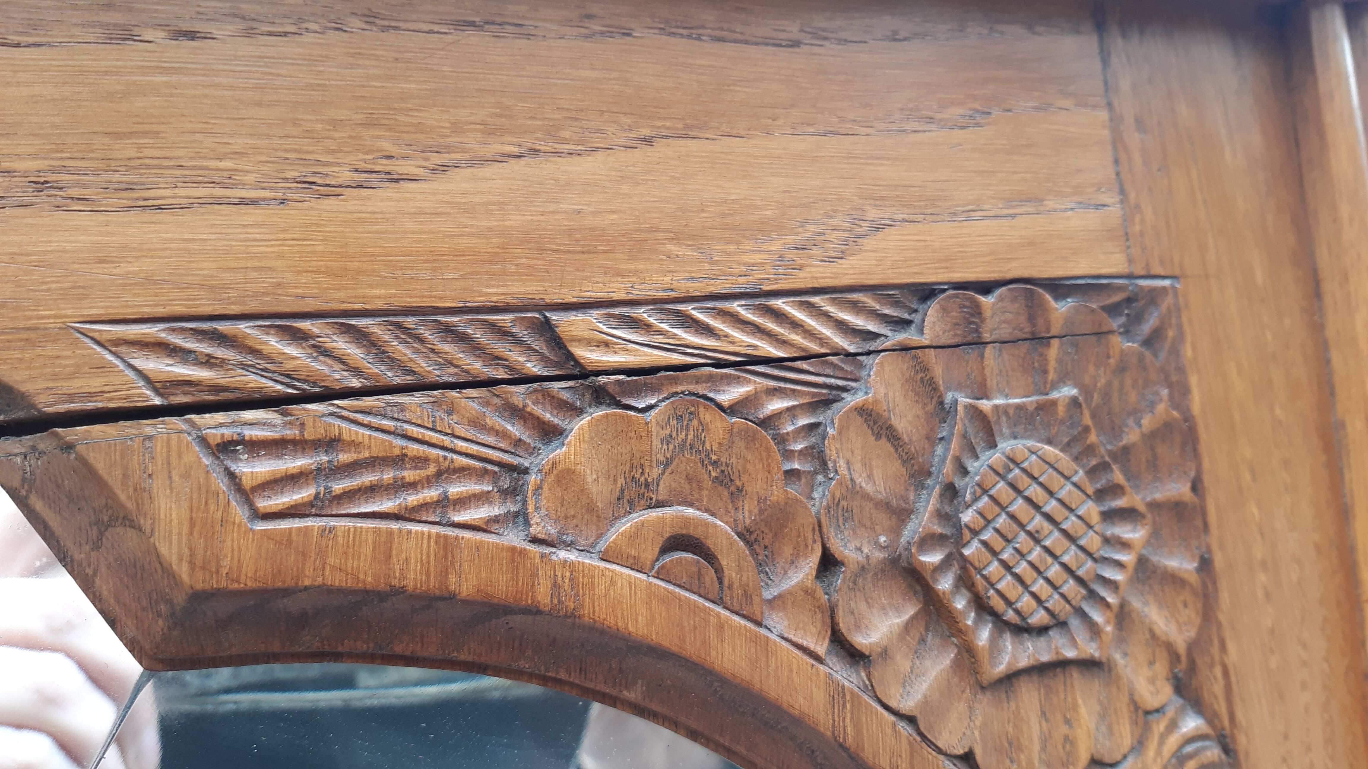 Oak and marble dressing table chest of drawers