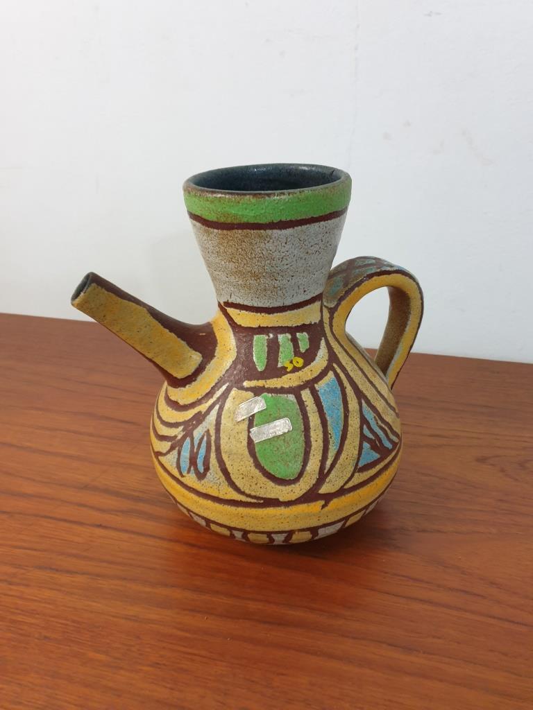 Accolay jug
