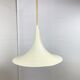 Lampe suspendue blanche vintage witchhat / chapeau de sorcière réglable