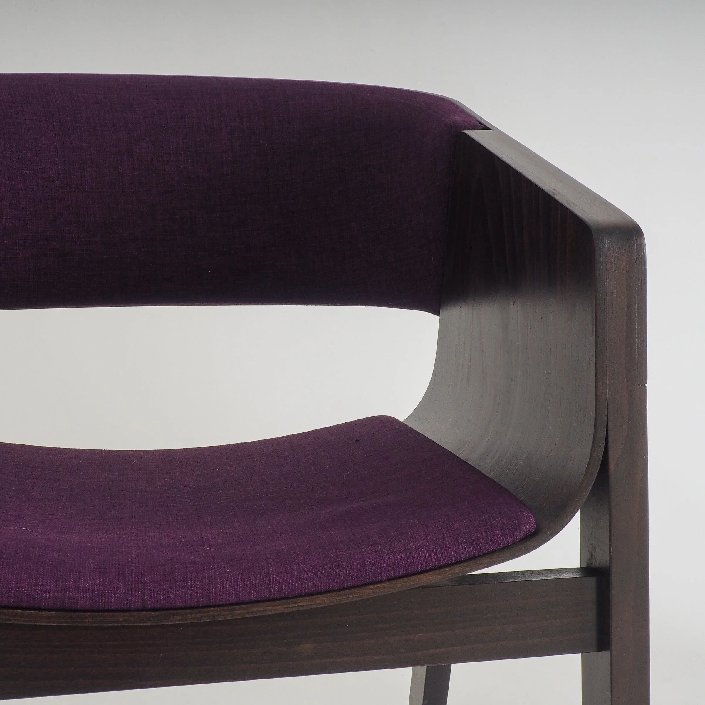Ensemble de 2 fauteuils magnifiques par TON