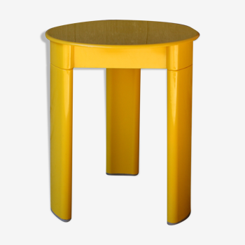 Yellow stool design OLAF von Bohr for Kartell Gedy 1970