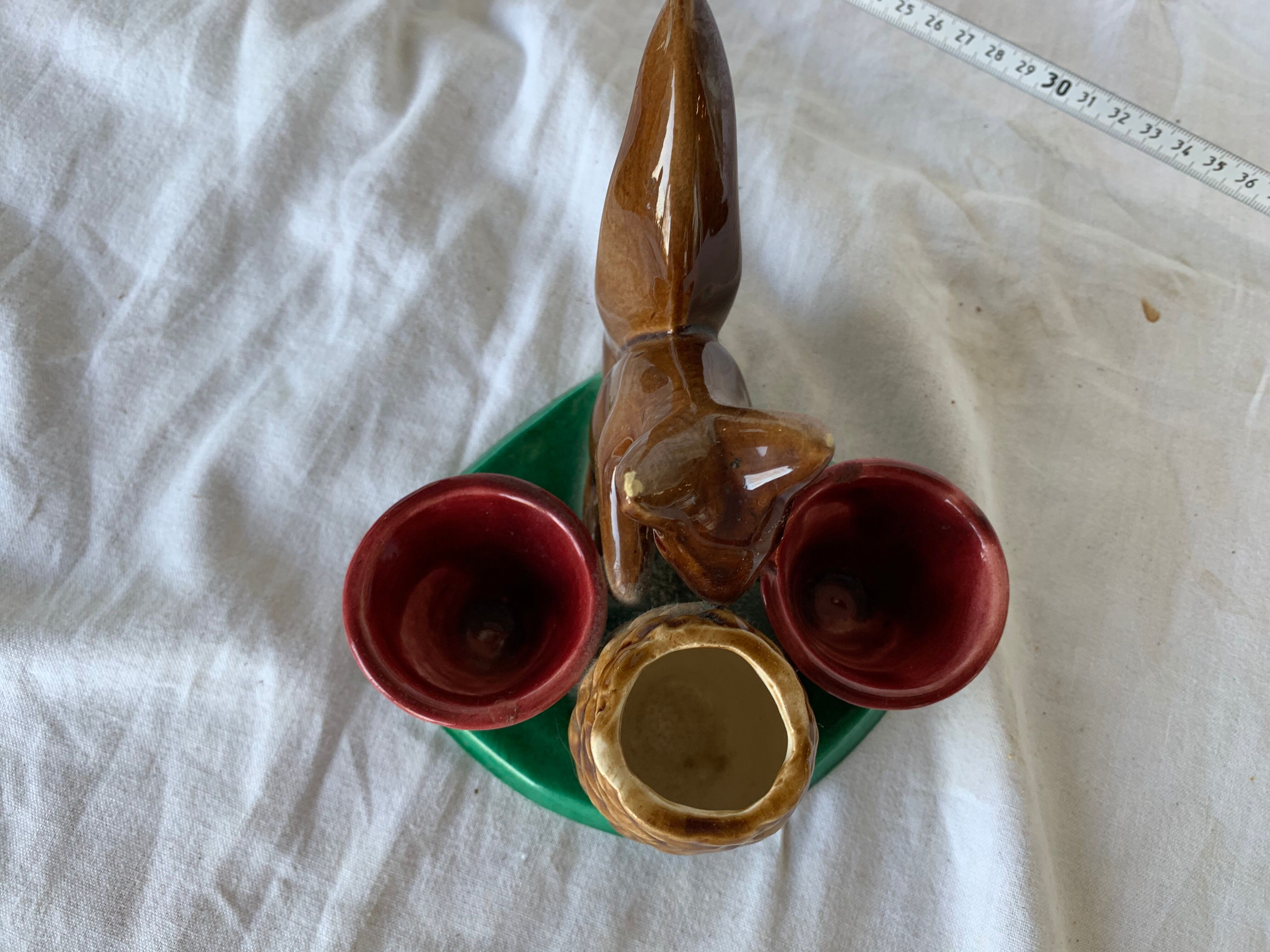 Set salt shaker, pepper, mustard maker