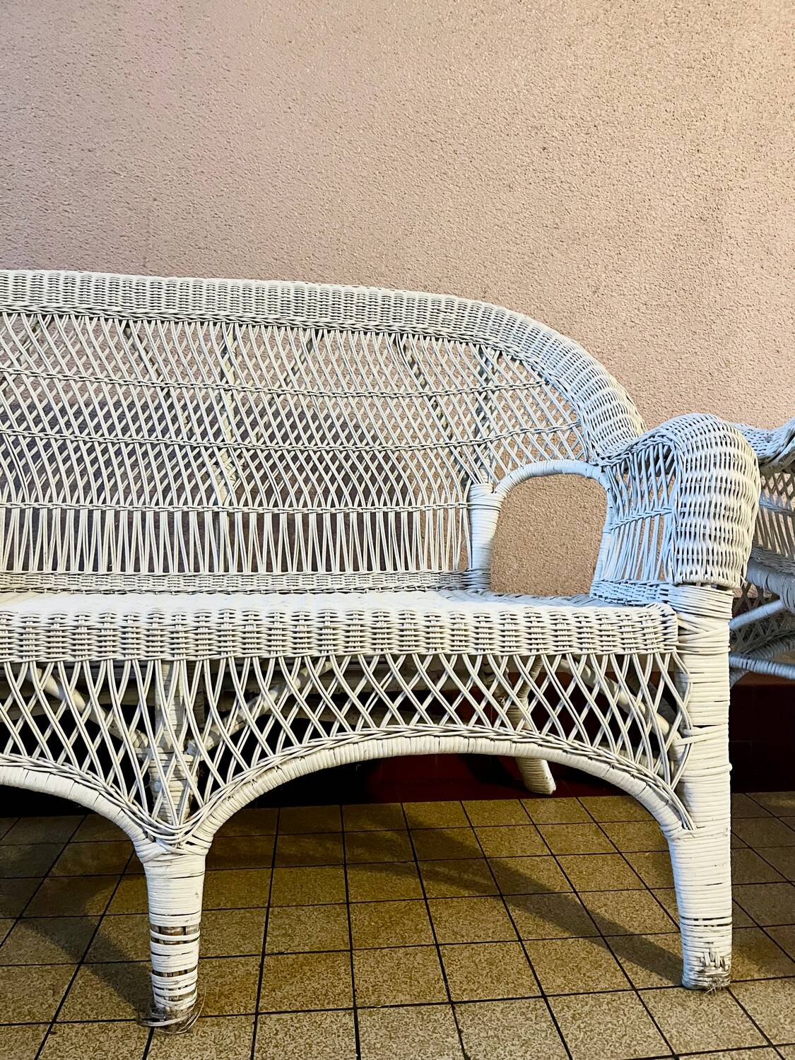 Salon de jardin en osier et rotin blanc