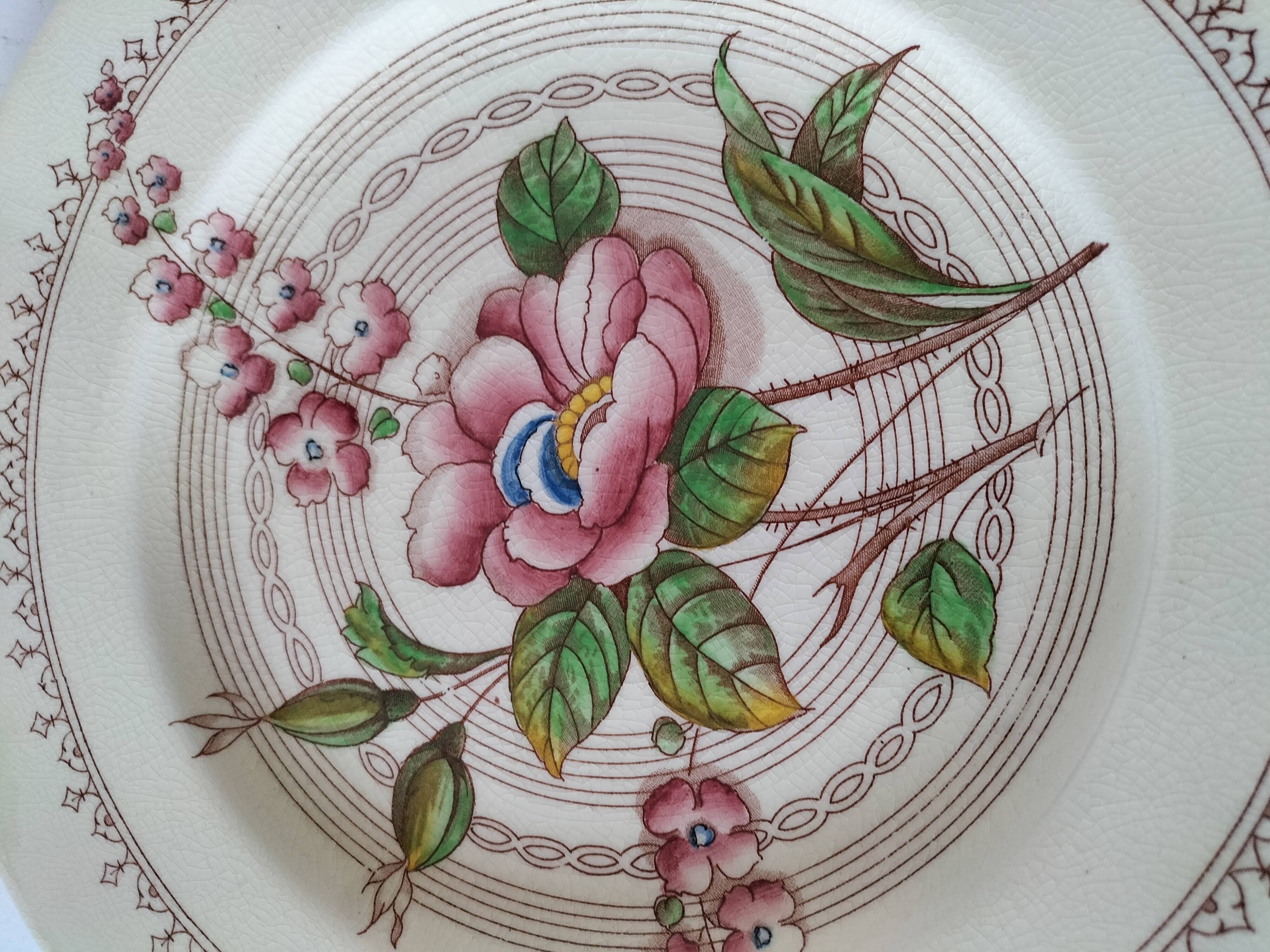 Vintage English Crown Ducal plate - floral decoration