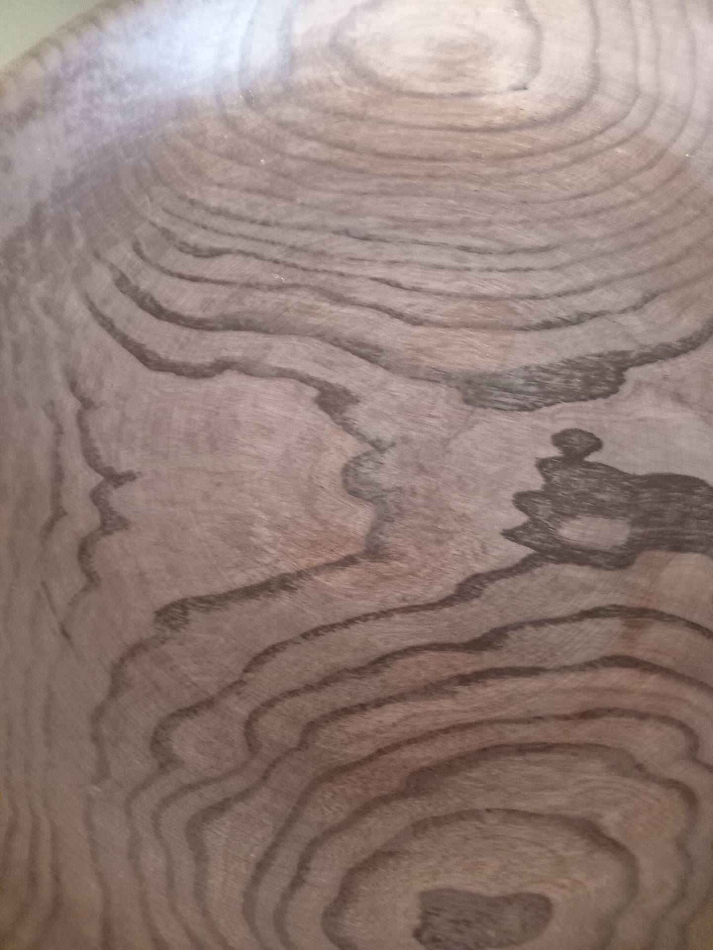 Wooden plate