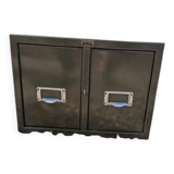 Small industrial storage unit