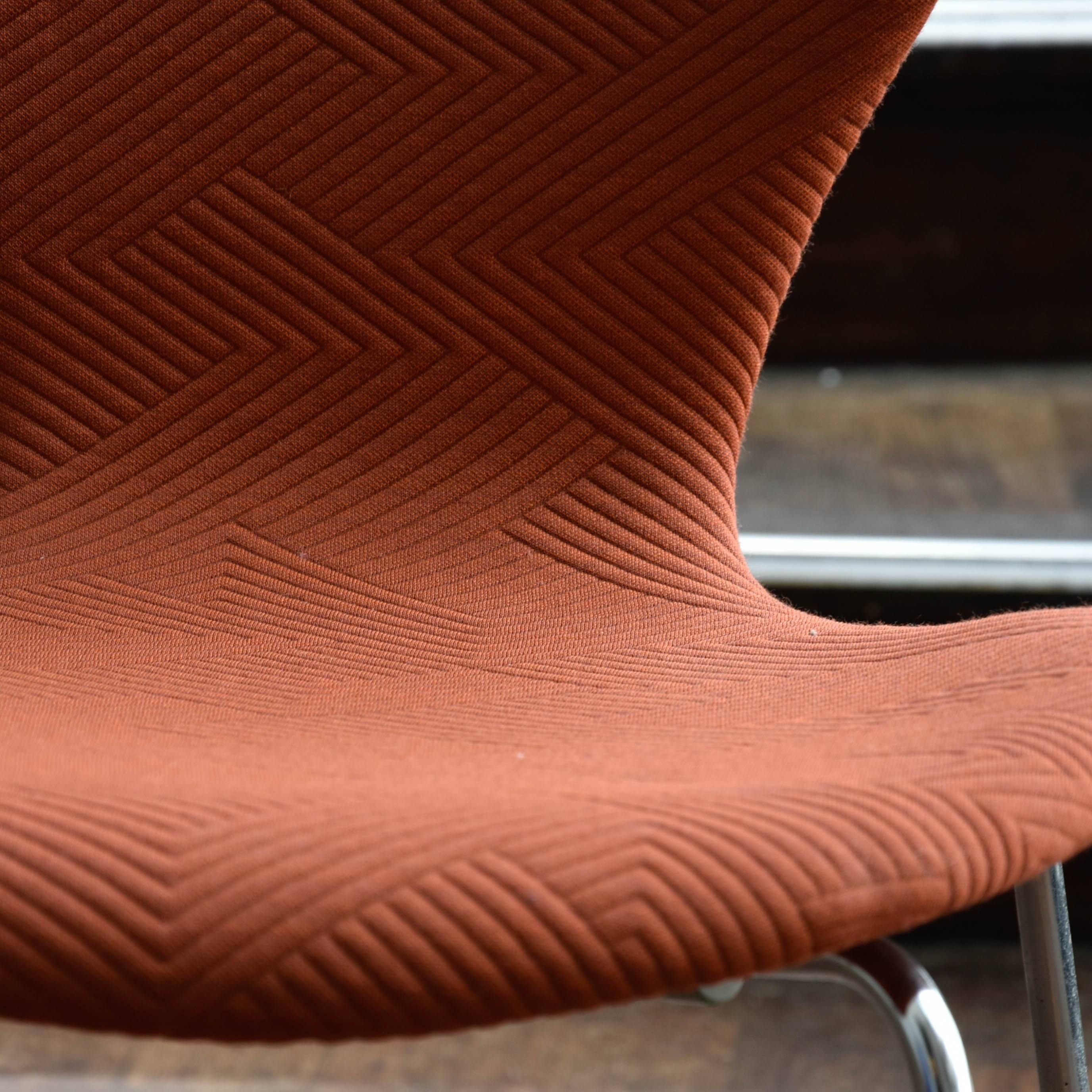 4 chaises Fritz Hansen Butterfly rembourrées