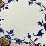 Gien earthenware plate from the end of the 19th century