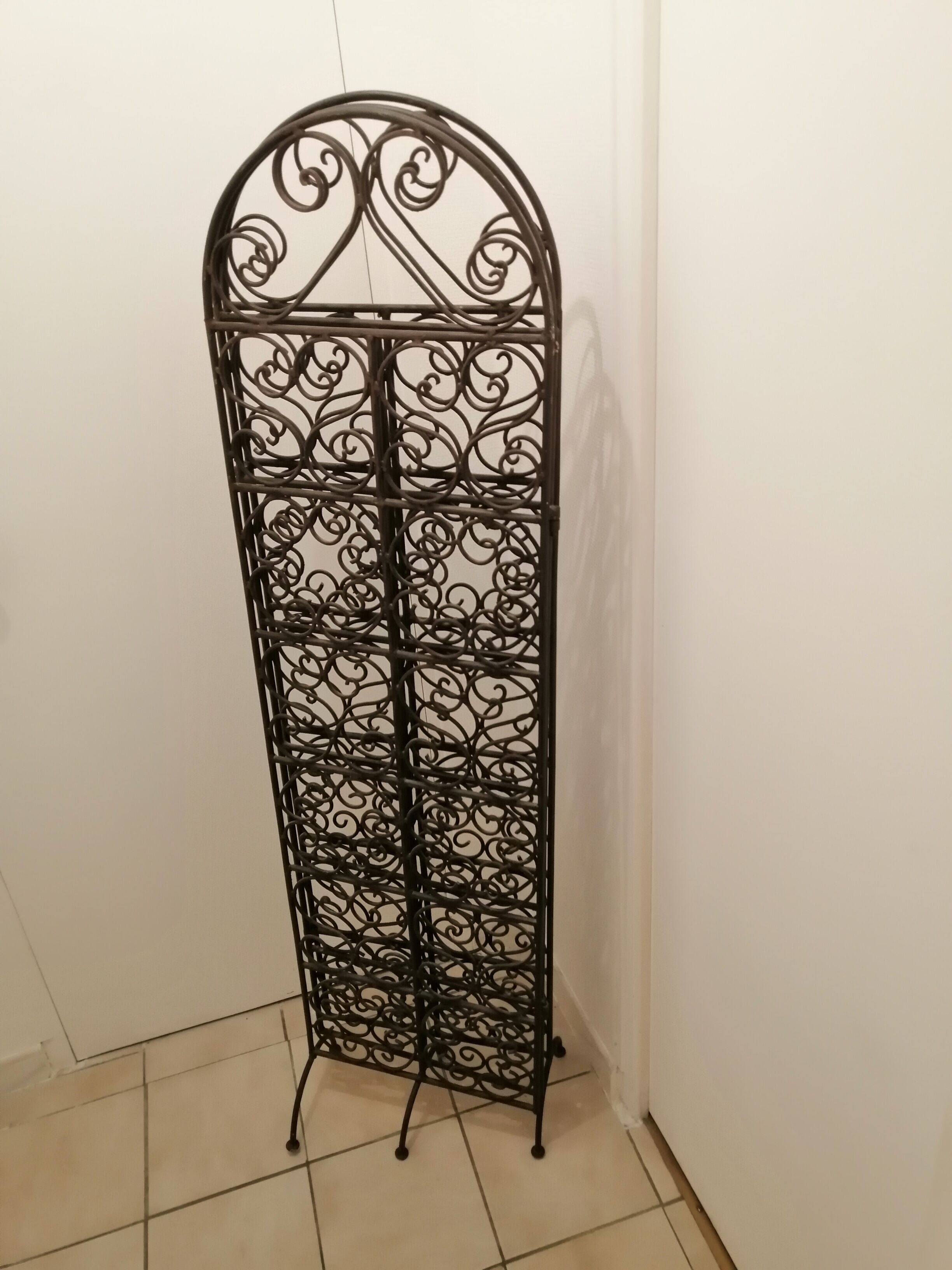 Wrought iron screen