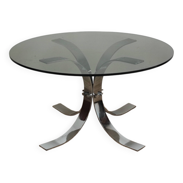 Table basse en métal chromé et verre fumé, années 1970