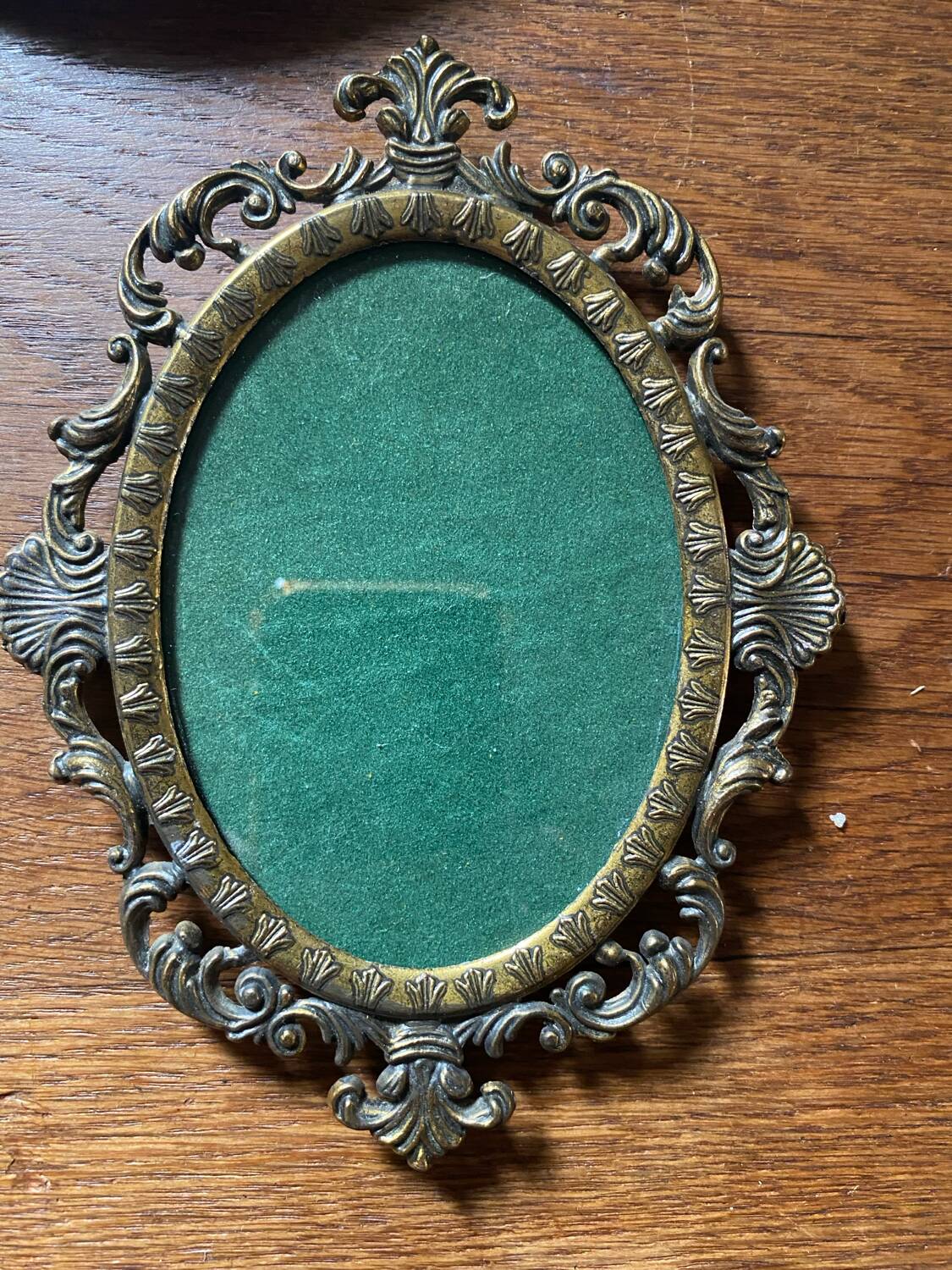 3 mismatched old frames.