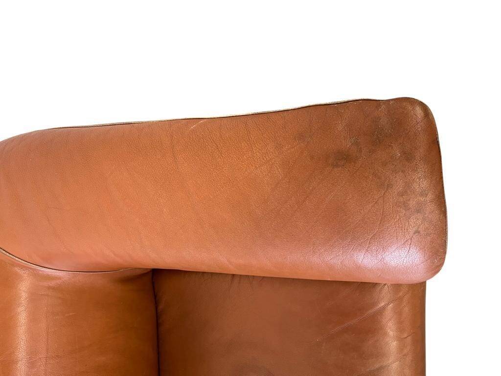 Canapé vintage en cuir couleur cognac deux places