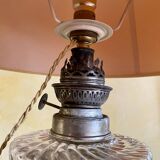 Lampe à pétrole montée en lampe