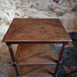 Vintage 1920s side table – Three-tiered shelf in French oak with turned legs.