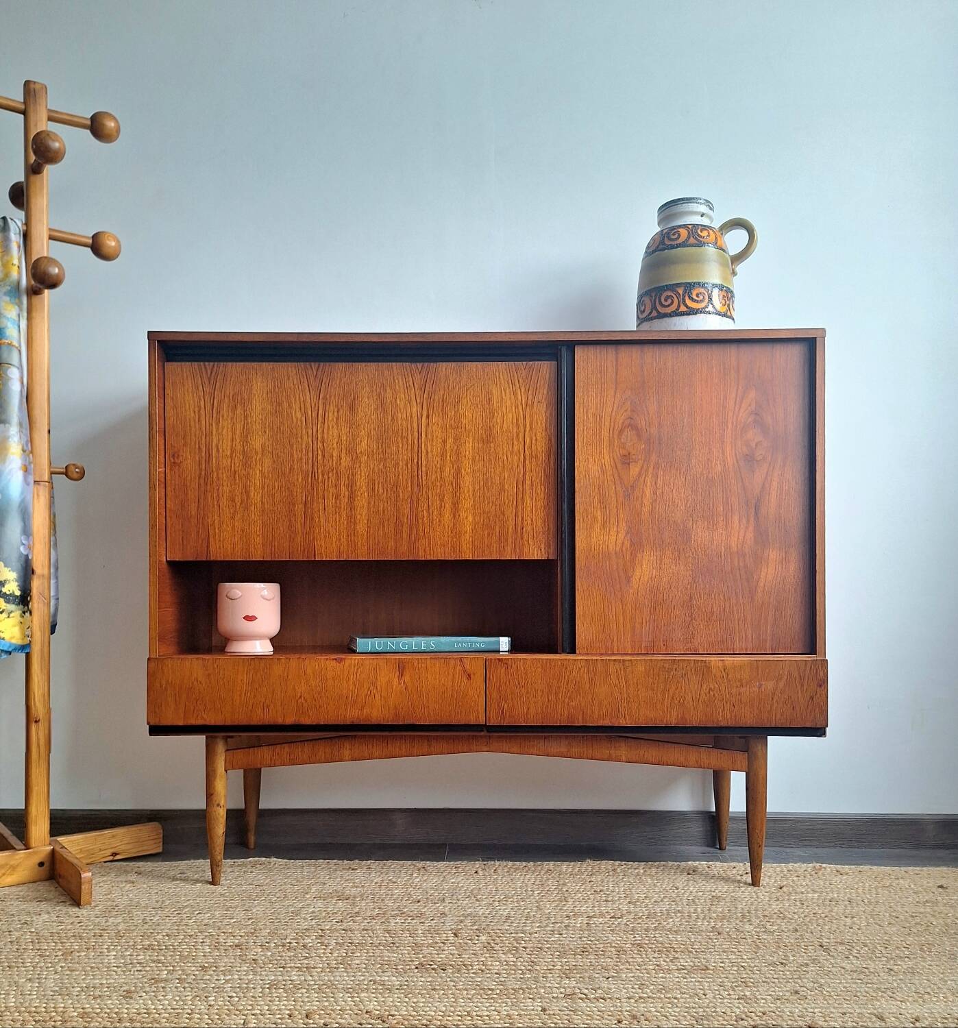 Enfilade vintage, meuble bar ancien, buffet