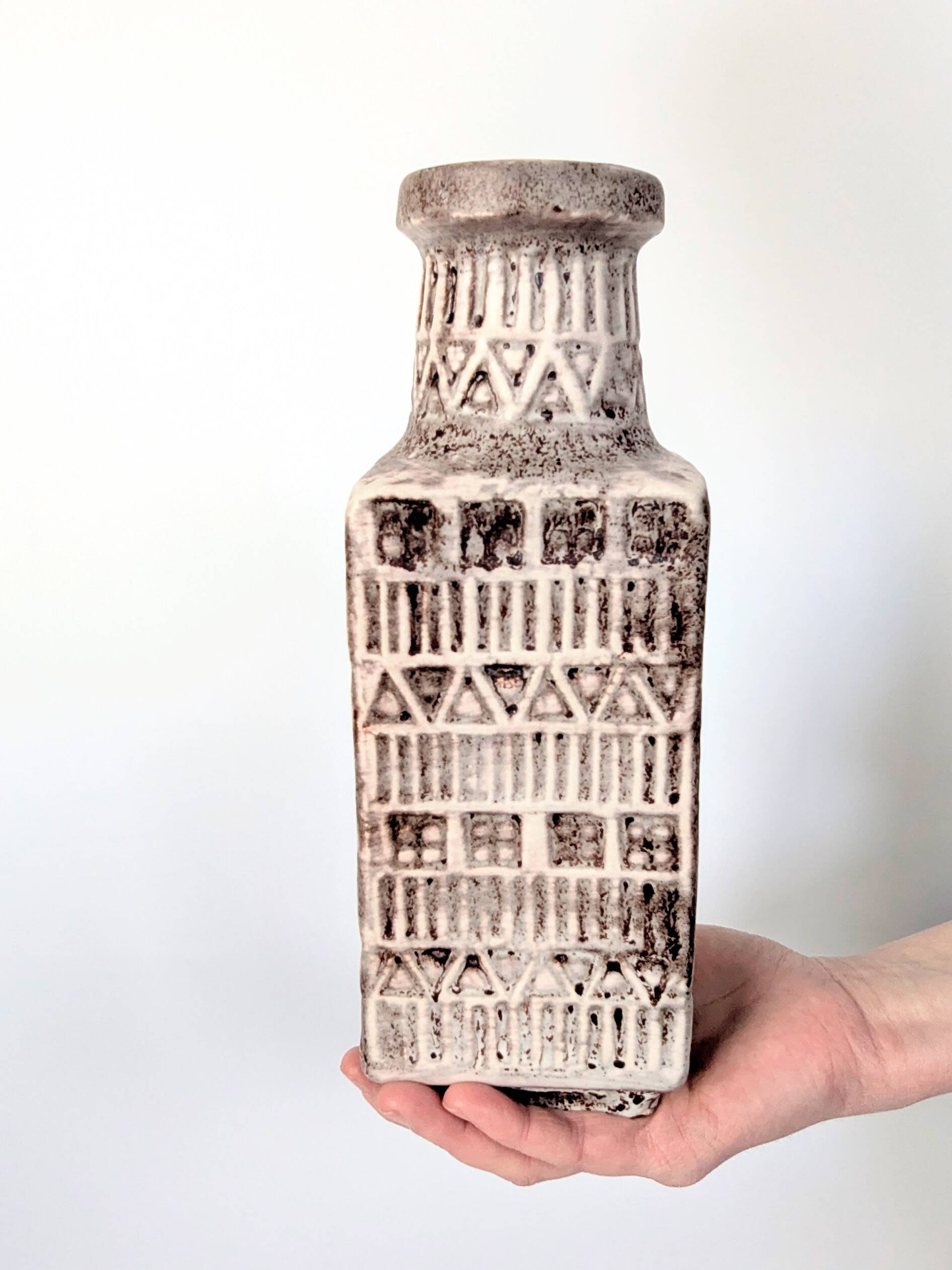 Ceramic vase | Bodo Mans for Bay Keramik | West Germany 1960s