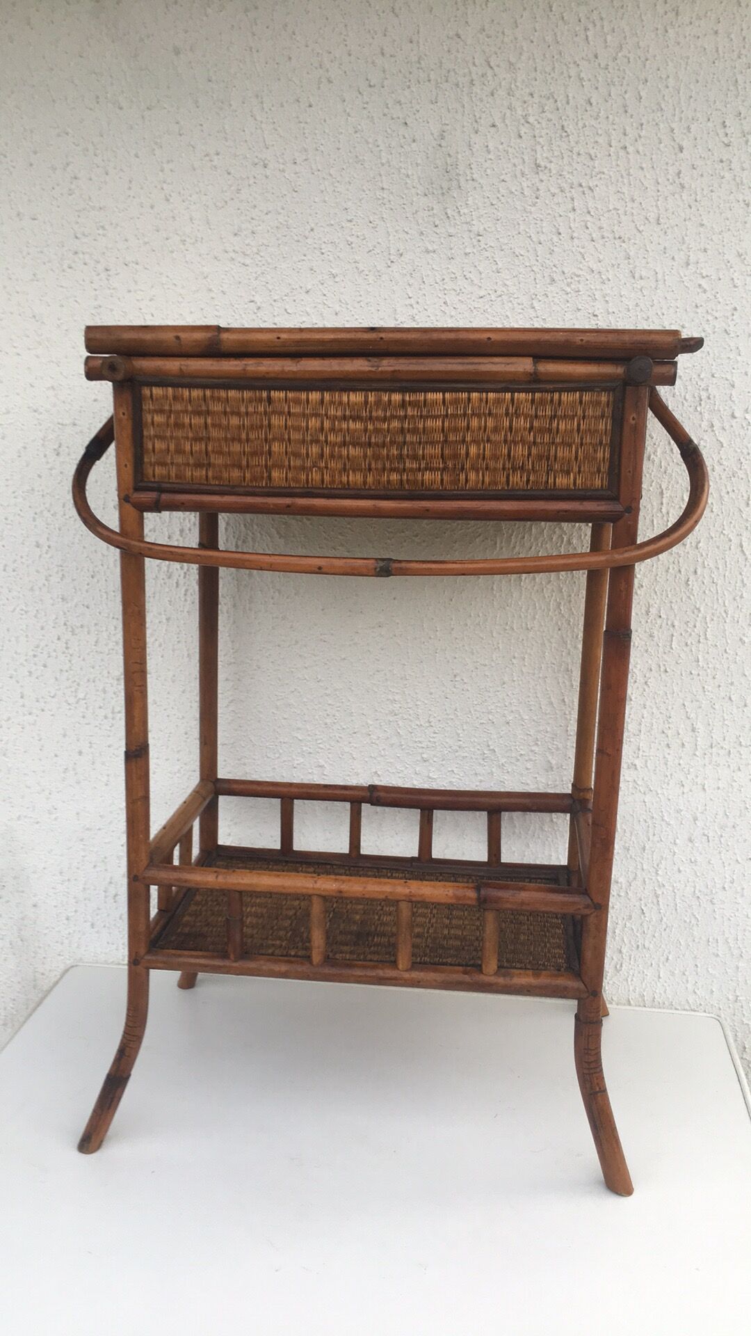 Portable bamboo worker furniture