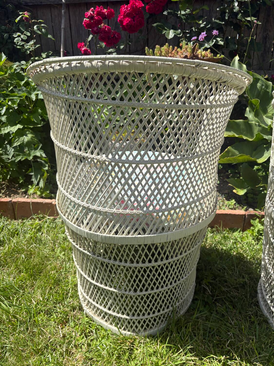 Set of 2 Vintage White Rattan Armchairs – 1970s