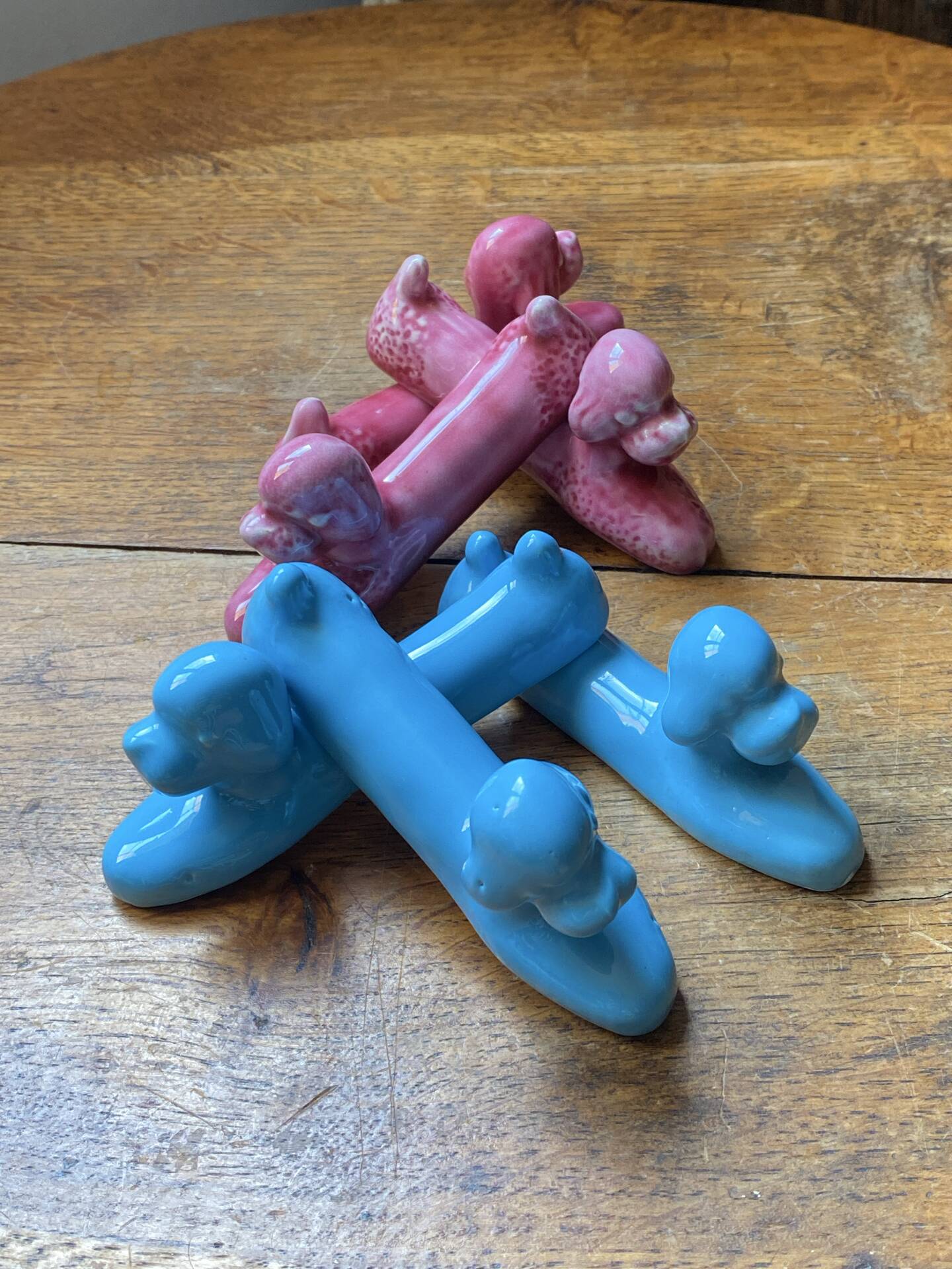 Ceramic poodle knife rest