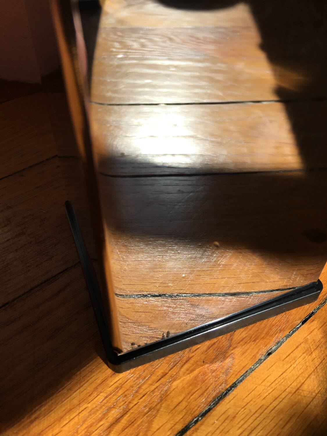 Chromed metal and smoked glass coffee table, 1980s.