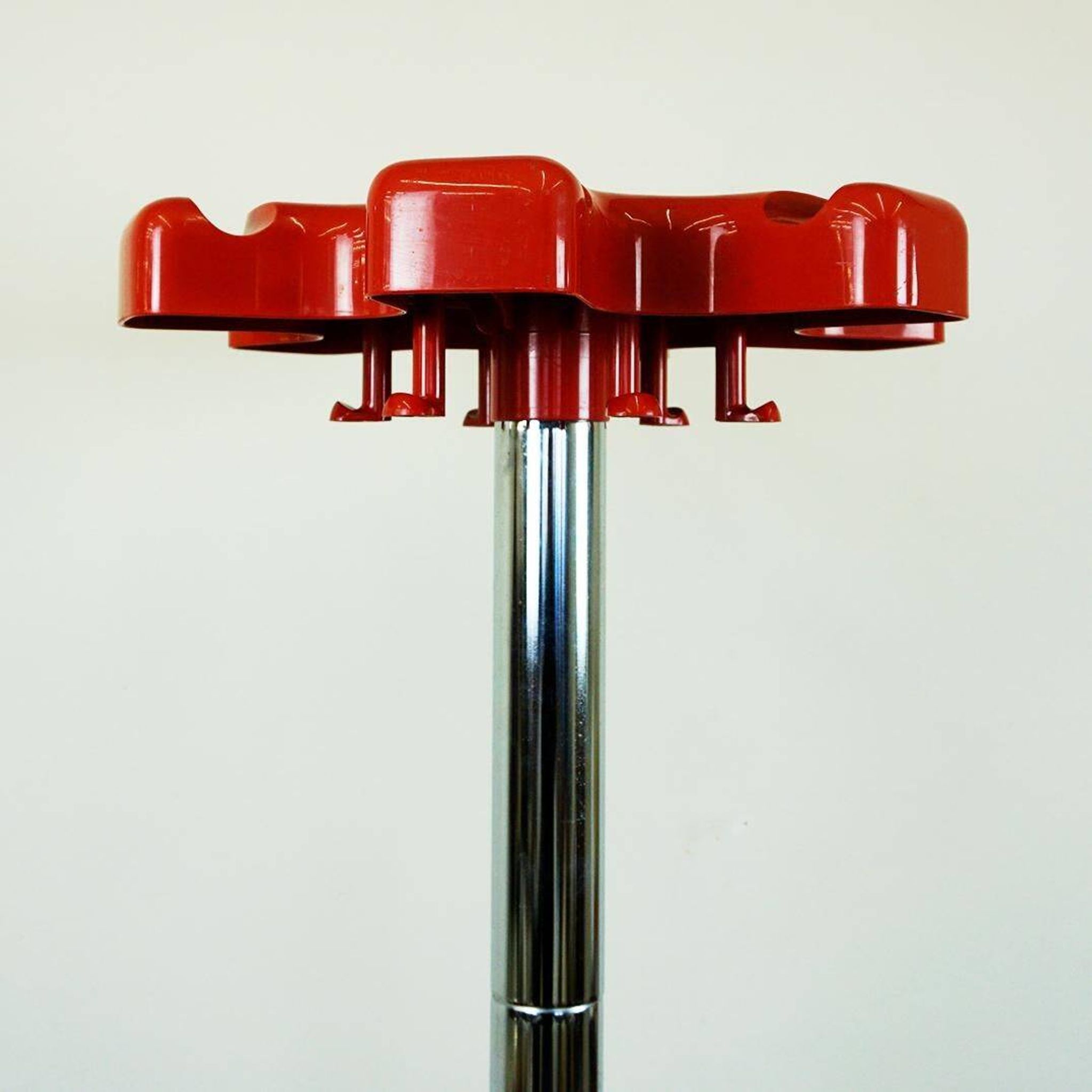 Red plastic and chrome coat rack VIP by Lucci and Orlandini for Velca Italy