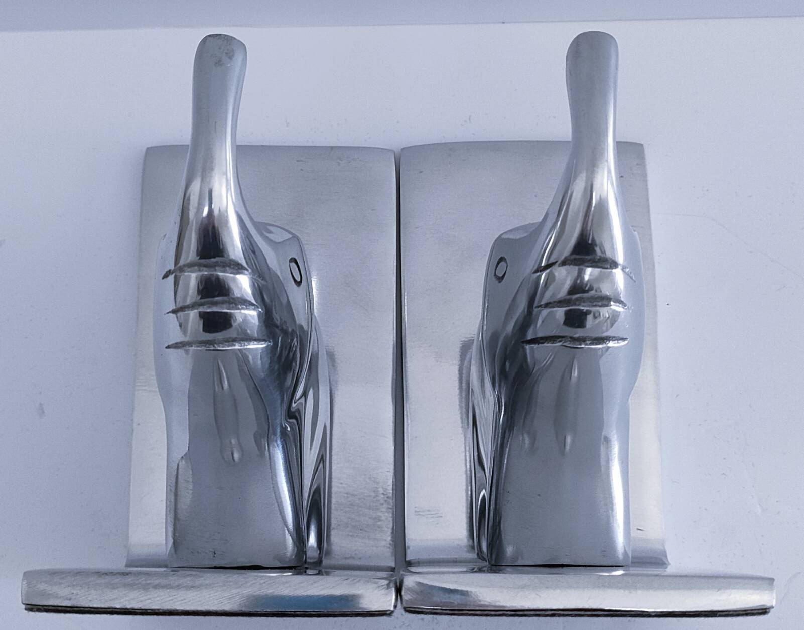pair of stylised elephant bookends made of aluminium