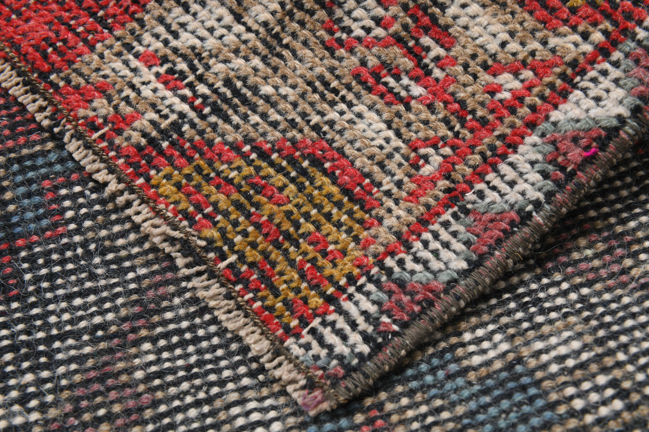 Red turkish rug 90x48cm