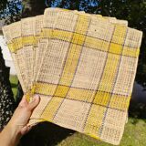 Suite of 6 placemats in woven raffia 70s