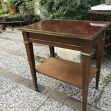 Louis XVI-style side table / harness