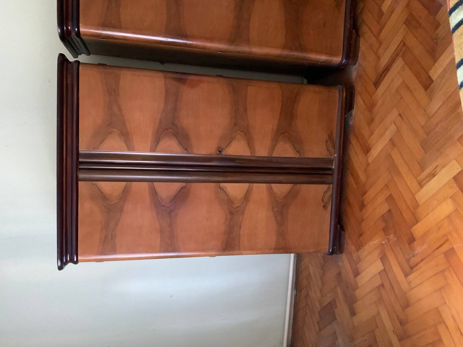 Set of 2 Art Deco curtain cabinets in brown wood, 1930s, with compartmentalised interior.