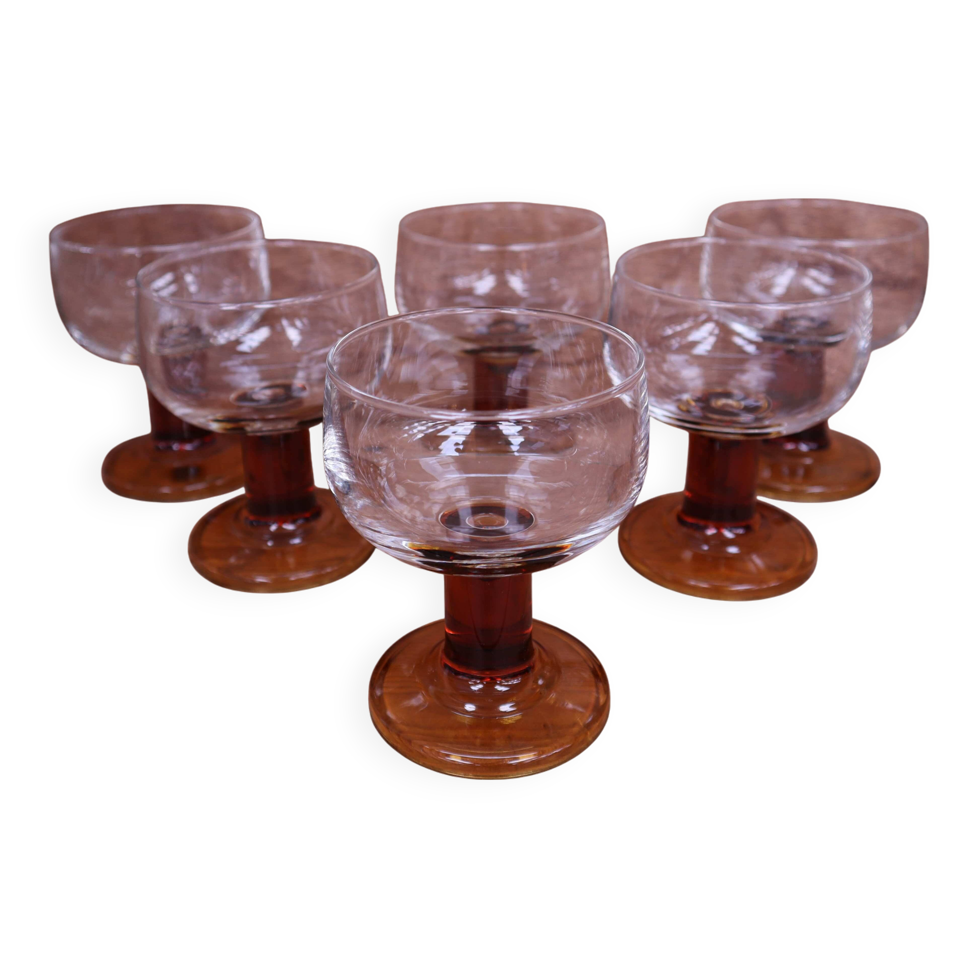 Set of 6 Amber stemmed glasses from the 70s