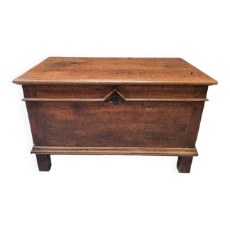 Provincial chest 18th century Louis XIII style
