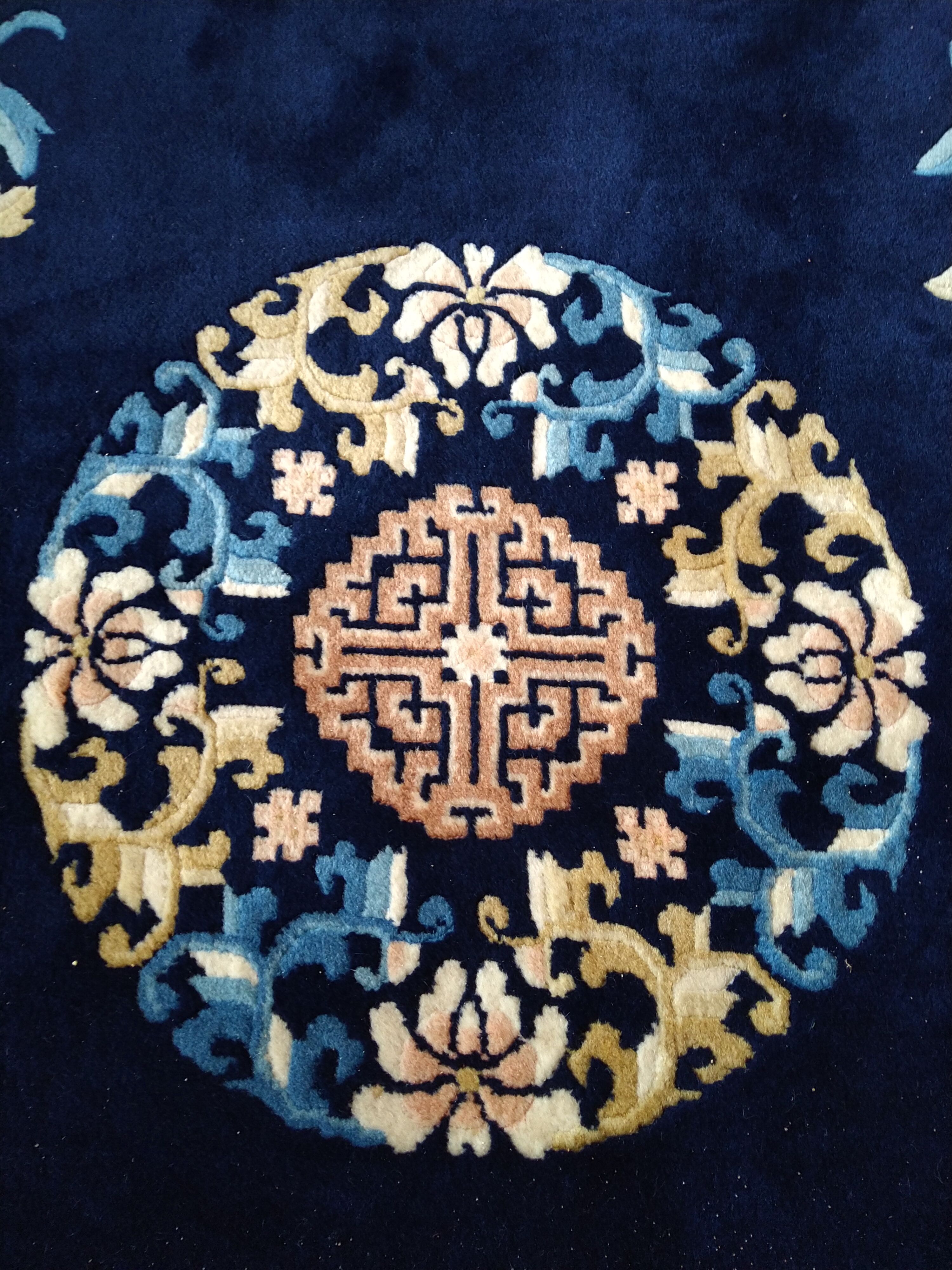 Asian wool carpet 140*200 cm