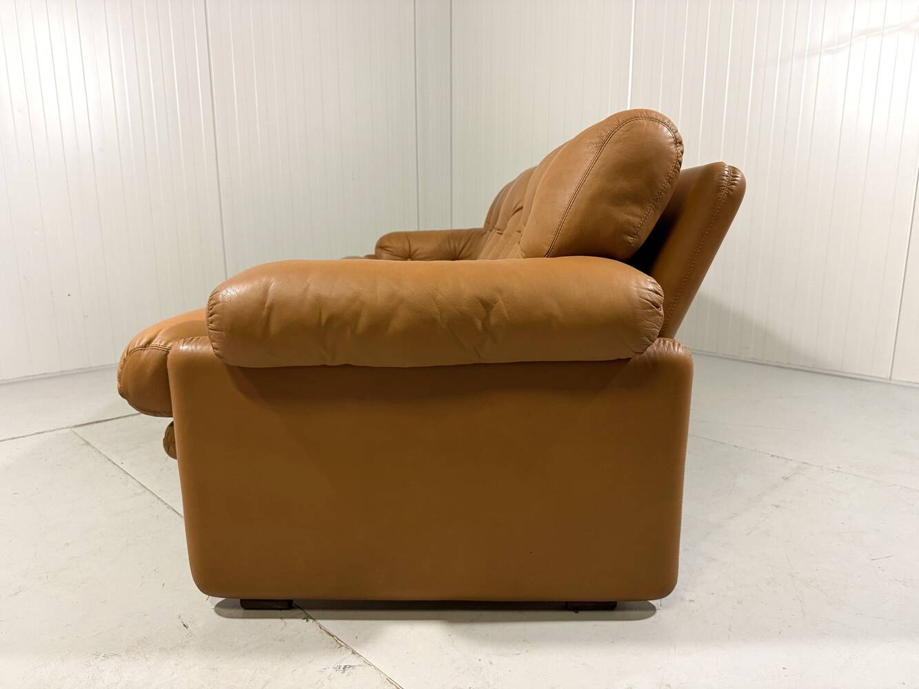 Canapé Coronado en cuir de Tobia et Afra Scarpa pour B&B Italia